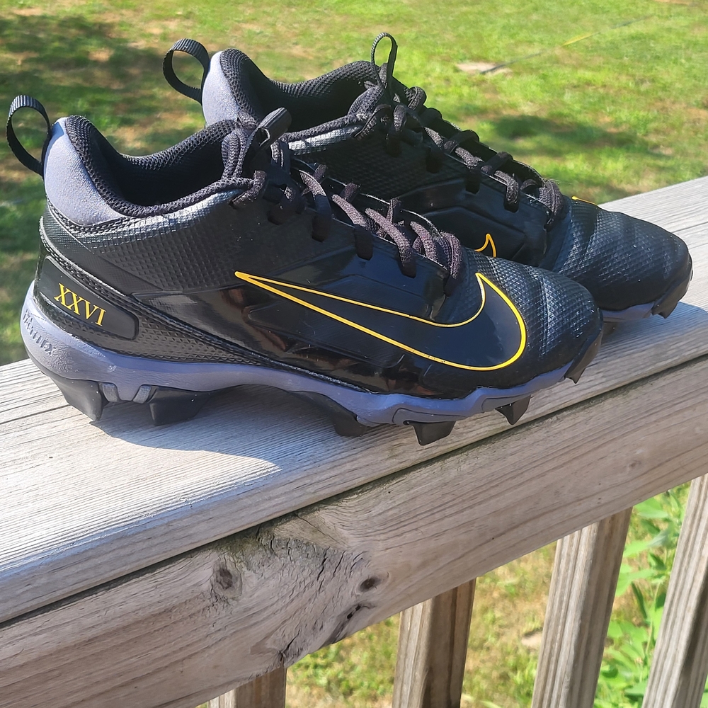 Nike Black and Yellow Sports Cleats